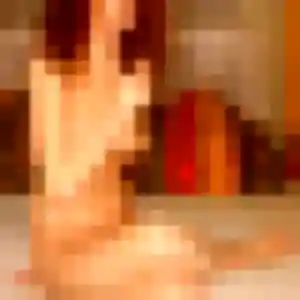 Claudine, 37 ans, disponible à Saint-Antonin-Noble-Val pour un plan cul