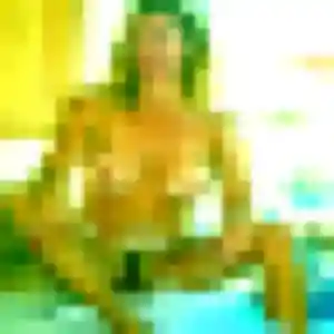Justine, 26 ans, dispo pour plan cul à Saint-Aubin-Épinay