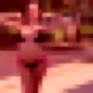 Khady, 25 ans, connectée à Saint-Aubin-Épinay pour une rencontre coquine