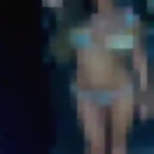 Charmante Israëlle, 36 ans à Saint-Avit-Saint-Nazaire - la contacter