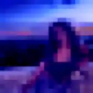 Émeline (24 ans) à Saint-Benin-d'Azy propose une rencontre ce soir