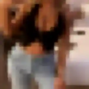 Malaika, 44 ans, dispo pour plan cul à Saint-Bernard
