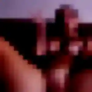 Photo privée de Ngoné, 33 ans à Saint-Berthevin - plan discret