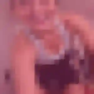 Belle Stella, 27 ans à Saint-Brice - voir sa photo