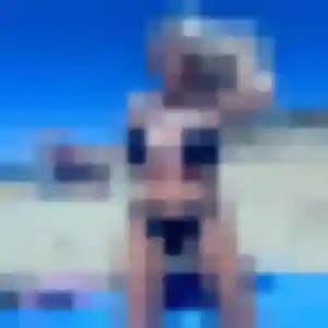 Gnilane, 24 ans, connectée à Saint-Bris-le-Vineux pour un plan cul