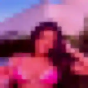 Lilou, 28 ans, connectée à Saint-Caprais pour une rencontre coquine