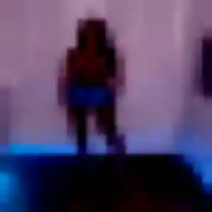 Rejoins Xénia, 39 ans à Saint-Dié-des-Vosges en t'inscrivant