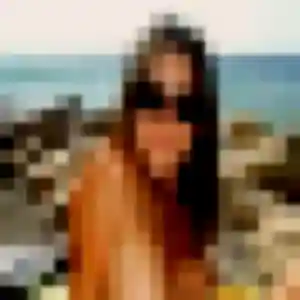 Photo de Abena à Saint-Éloy-les-Mines (37 ans) - plan cul anonyme