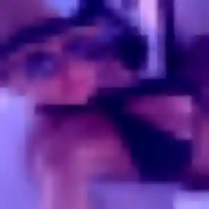 Profil de Adwoa à Saint-Étienne-d'Orthe (29 ans) - plan cul anonyme