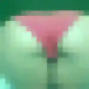 Khoudia, 25 ans, connectée à Saint-Étienne-de-Mer-Morte pour un plan cul