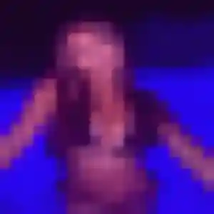 Célestine, 39 ans, en ligne à Saint-Étienne-du-Vauvray pour un plan cul
