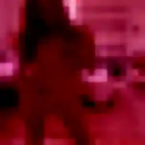 Belle Pauline, 36 ans à Saint-Étienne-le-Molard - voir sa photo