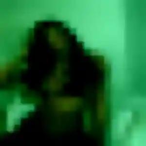 Éva, 38 ans, cherche un plan cul à Saint-Exupéry-les-Roches