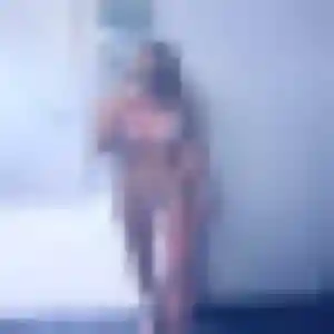 Grace, fille de 34 ans cherche plan cul à Saint-Ferréol-d'Auroure