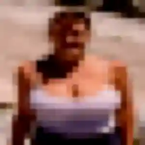Ornella, fille de 22 ans propose plan cul à Saint-Genis-Pouilly
