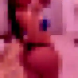 Wendy, 33 ans, connectée à Saint-Georges-sur-Baulche pour un plan cul