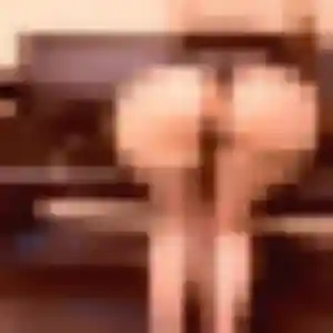 Célestine, 26 ans, connectée à Saint-Germain-Nuelles pour une rencontre coquine