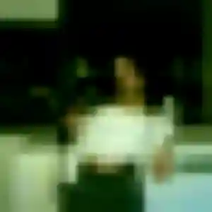 Rencontre Nicole, 28 ans à Saint-Hilaire-des-Landes en privé