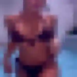 Sexy Mireille, 32 ans à Saint-Hilaire-des-Loges - découvrir son profil