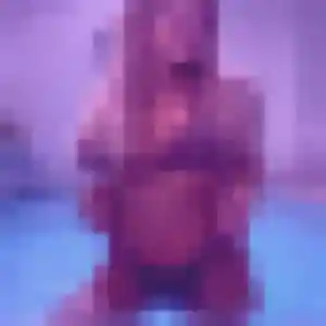 Lina, femme de 38 ans cherche plan cul à Saint-Jans-Cappel
