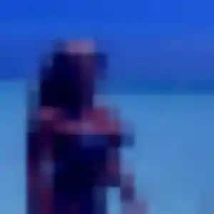 Découvre Gladys, 23 ans à Saint-Jean-de-Monts en privé