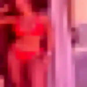 Henriette, 35 ans, dispo pour plan cul à Saint-Jean-Pied-de-Port