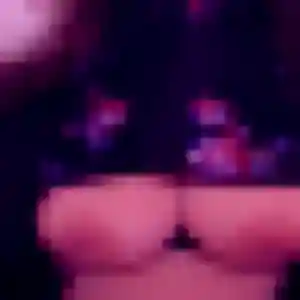 Photo sexy de Saffie, 35 ans à Saint-Julien-de-Peyrolas - plan discret