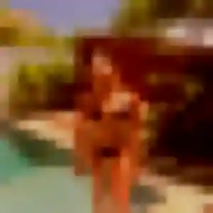 Profil de Roxane à Saint-Julien-sur-Veyle (28 ans) - plan cul sans inscription