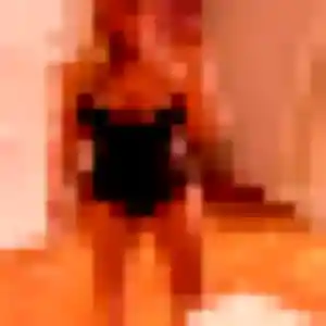 Adélaïde, 34 ans, cherche un plan cul à Saint-Laurent-en-Royans