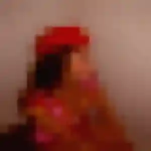 Njeri, 44 ans, cherche un plan cul à Saint-Loubès