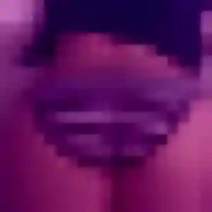 Photo de Mariame à Saint-Lyphard (33 ans) - plan cul discret