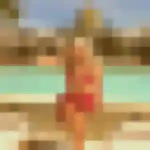 Coralie, femme de 25 ans propose plan cul à Saint-Mandrier-sur-Mer