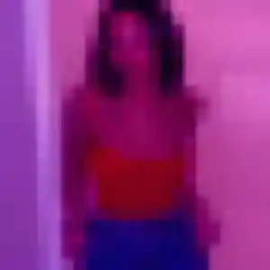 Contacte Sandy, 22 ans à Saint-Mars-du-Désert en privé