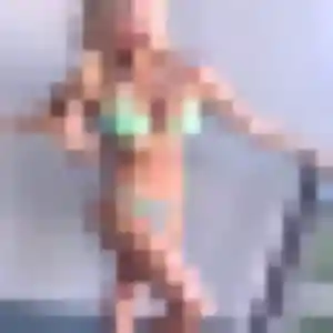 Capucine (34 ans) à Saint-Martin-Valmeroux cherche une rencontre rapidement