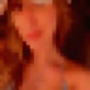 plan cul à Saint-Martin-Vésubie : profil de Jeanine, 23 ans - accès libre