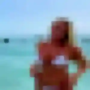 Sexy Malika, 26 ans à Saint-Nic - la contacter