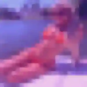 Nadia, 34 ans, en ligne à Saint-Nic pour un plan cul