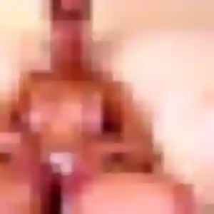 Photo privée de Yvette, 31 ans à Saint-Ouën-des-Toits - plan discret