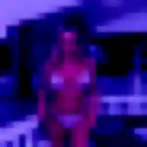 Découvre Malaika, 24 ans à Saint-Pierre-de-Mésage gratuitement