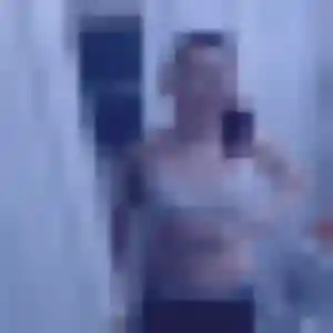 Photo privée de Jumoke, 25 ans à Saint-Pierre-du-Val - rencontre coquine