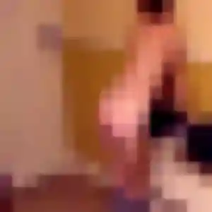 Laetitia de Saint-Pierre-lès-Elbeuf, 27 ans - plan cul discret