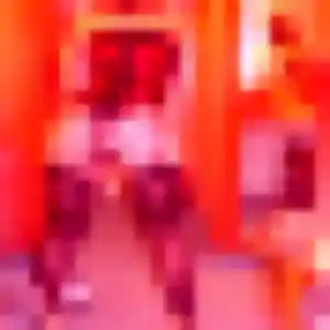 Jennifer (29 ans) à Saint-Privat-la-Montagne attend une rencontre ce soir
