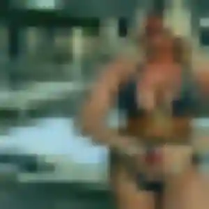 Charmante Issa, 31 ans à Saint-Romain-les-Atheux - la contacter