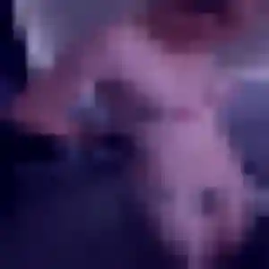 Efua, 22 ans, disponible à Saint-Servant pour un plan cul