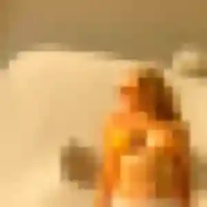 Découvre Constance, 25 ans à Saint-Sulpice-Laurière en privé