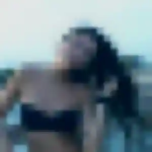 Adjoua, 39 ans, en ligne à Saint-Thégonnec Loc-Eguiner pour un plan cul