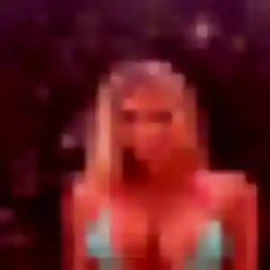 Laetitia de Saint-Varent, 23 ans - plan cul discret