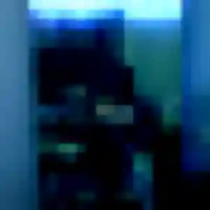 Yankuba, 27 ans, connectée à Saint-Victoret pour une rencontre coquine