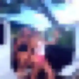 Photo de Rebecca à Saint-Vincent-la-Châtre (44 ans) - plan cul sans inscription
