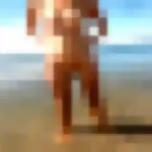 Photo exclusive de Peace, 41 ans à Sainte-Adresse - plan discret